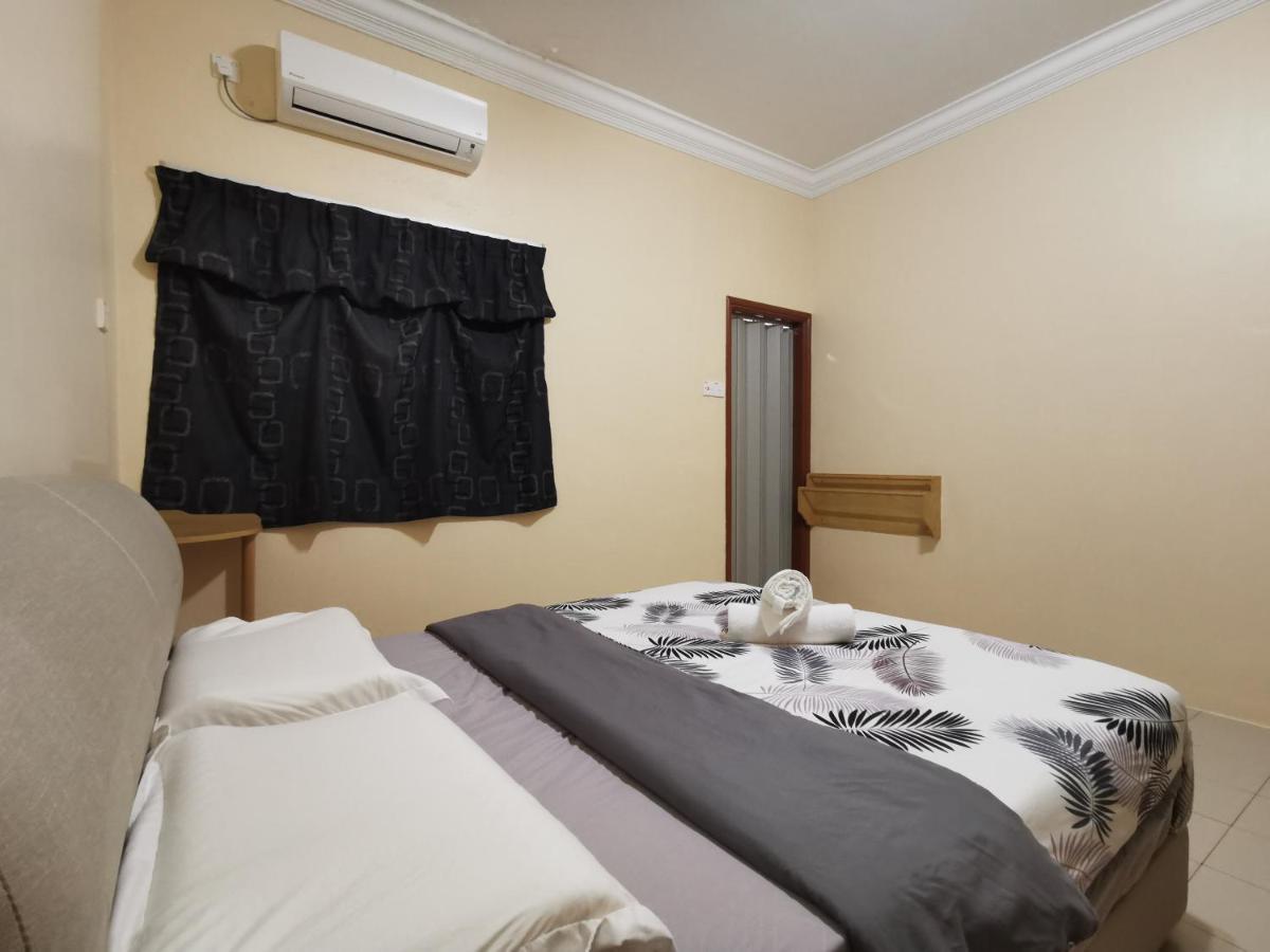 Diy Palm Court Bedroom Kuantan Eksteriør billede