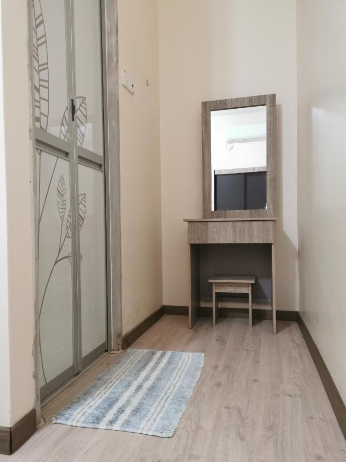 Diy Palm Court Bedroom Kuantan Eksteriør billede